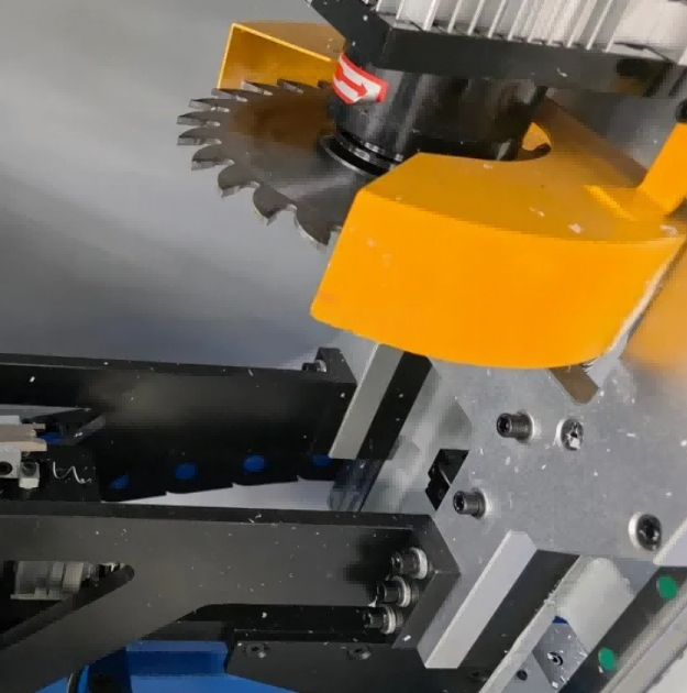 دستگاه تمیز کننده گوشه پی وی سی CNC برای ویندوز